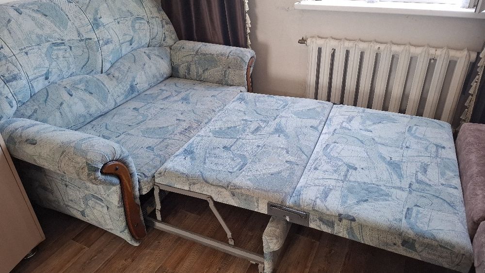 Диван подростковый