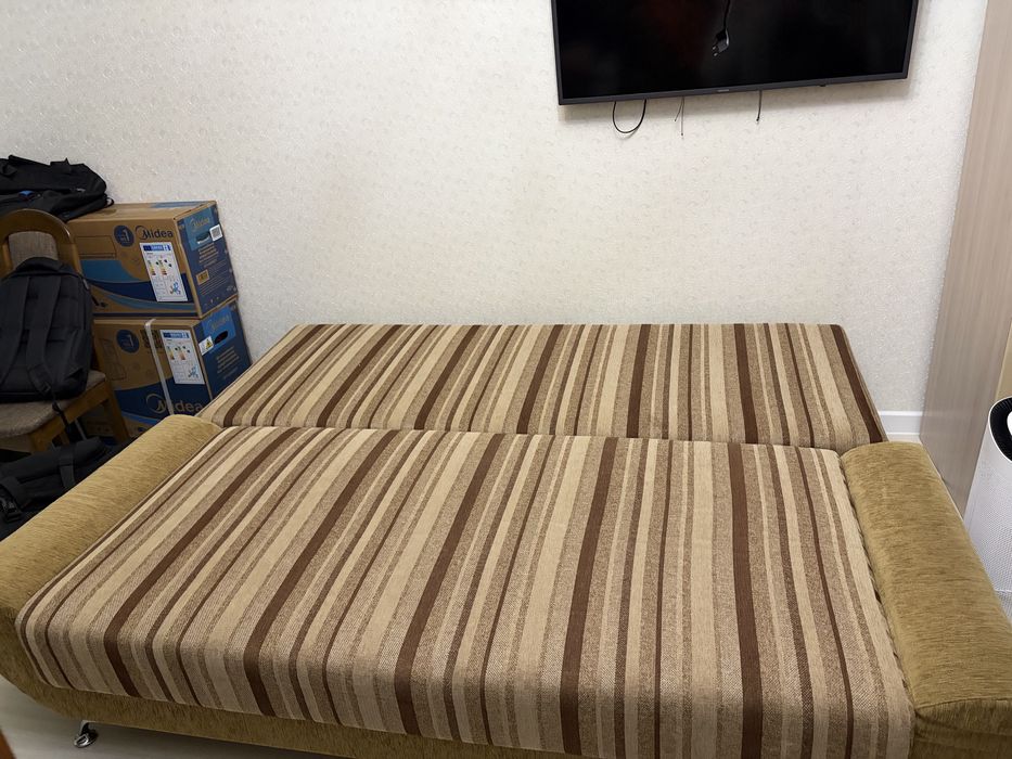 Продам 2 дивана