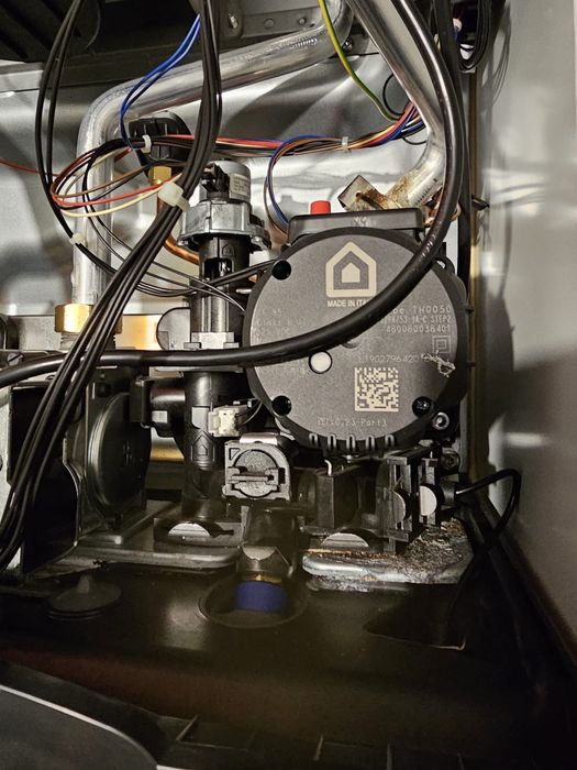 Centrală Ariston HS Premium 24