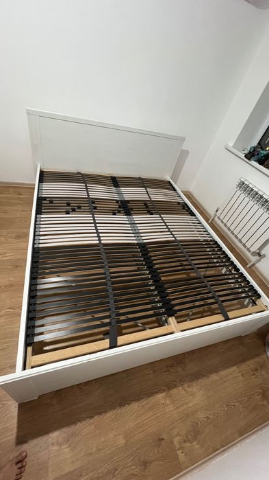 Кровать для спальни двухспальная