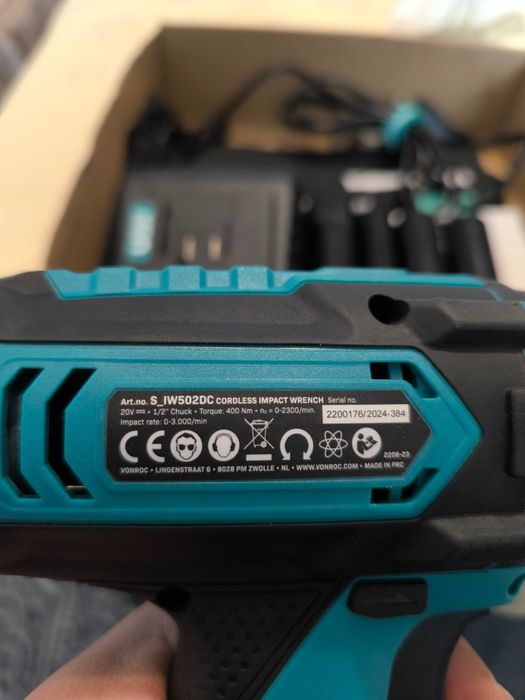 Гайковерт 400нм.