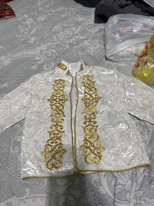 Продам костюм на тусаукесер