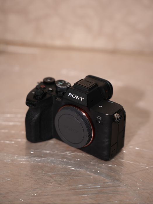 Sony A7 lV (ILCE 7M4)