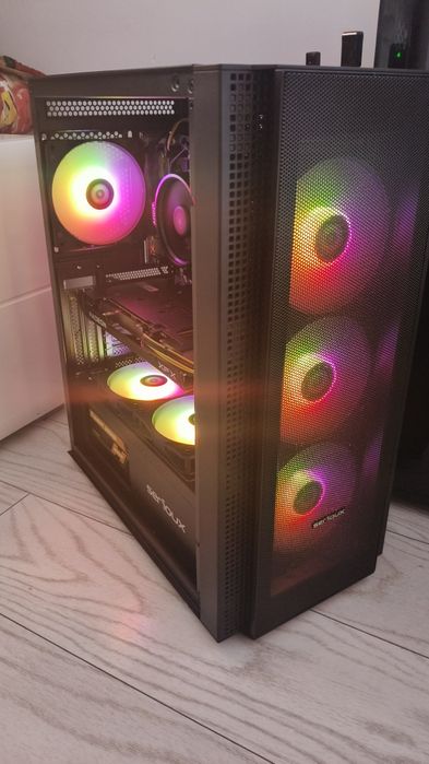 PC  Gaming Ryzen5 2600, 16gb, B450M, SSD 512gb, hdd4tb, RX6600
