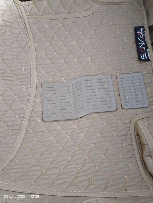 Коврик для машины