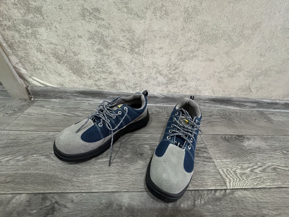 Рабочие ботинки