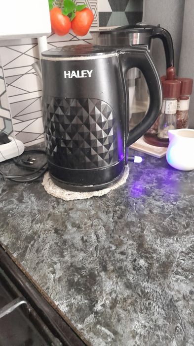 Продам чайник 2500