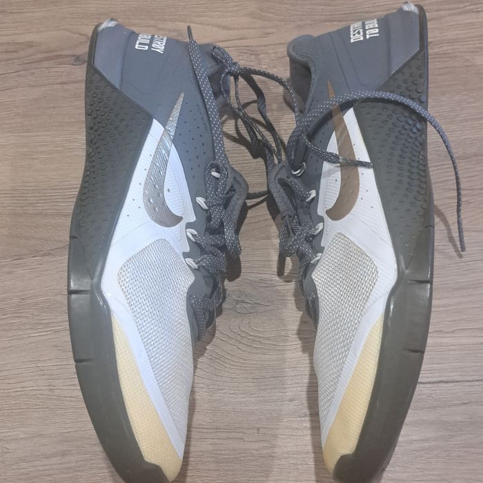 Nike Air Max 270 мъжки маратонки. ЛОТ