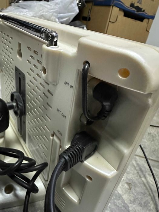 Портативен  8" Tevion md30108k