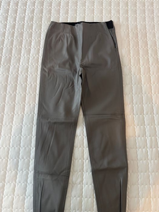 Дамски кожен панталон