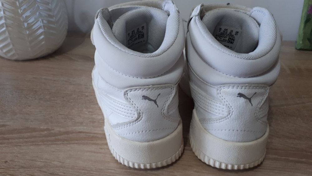 Adidasi Puma Carina  3 0 Mid, marime 34,5