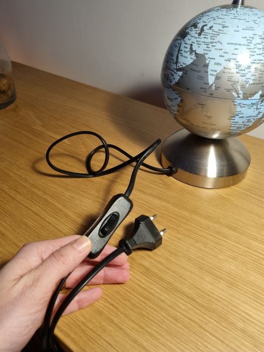 Lampa glob pamantesc