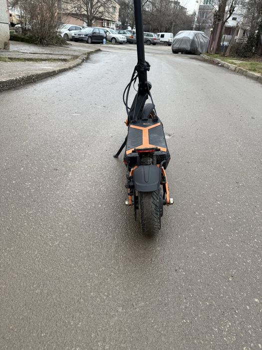 Продава се kugo g2 Max