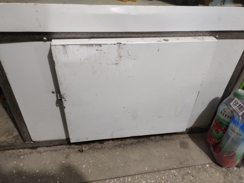 Витрина холодильник