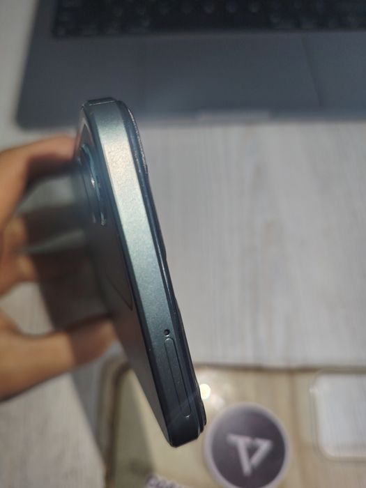 Vivo y17s 128 /4+4