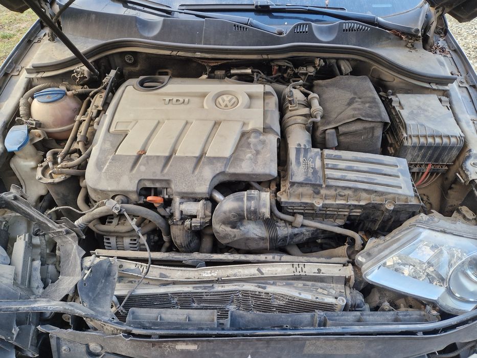 Passat b6 break 2010 avariat