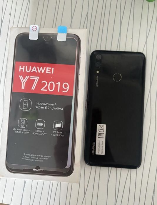Huawei Y7  2019 сатылады