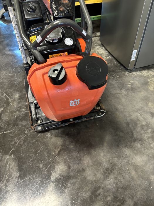 Placa compactoare husqvarna LF75 wacker bomag
