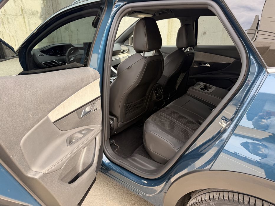 Peugeot 3008 GT-Line 1.6 HYBRID Plug-in 225 /Focal/Camere 360/ incalzi