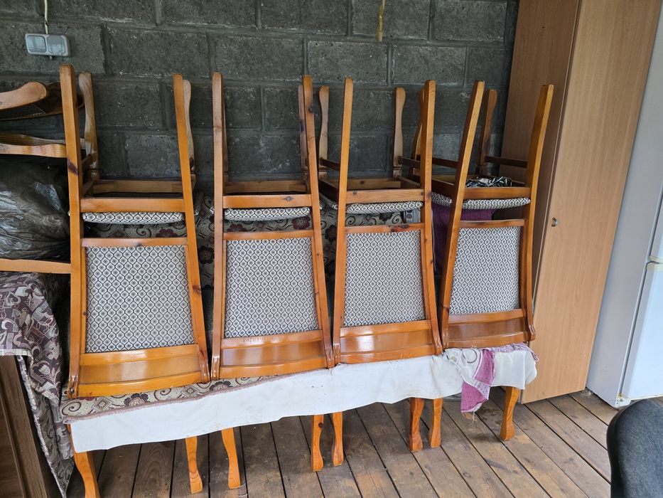 Стулья деревянные