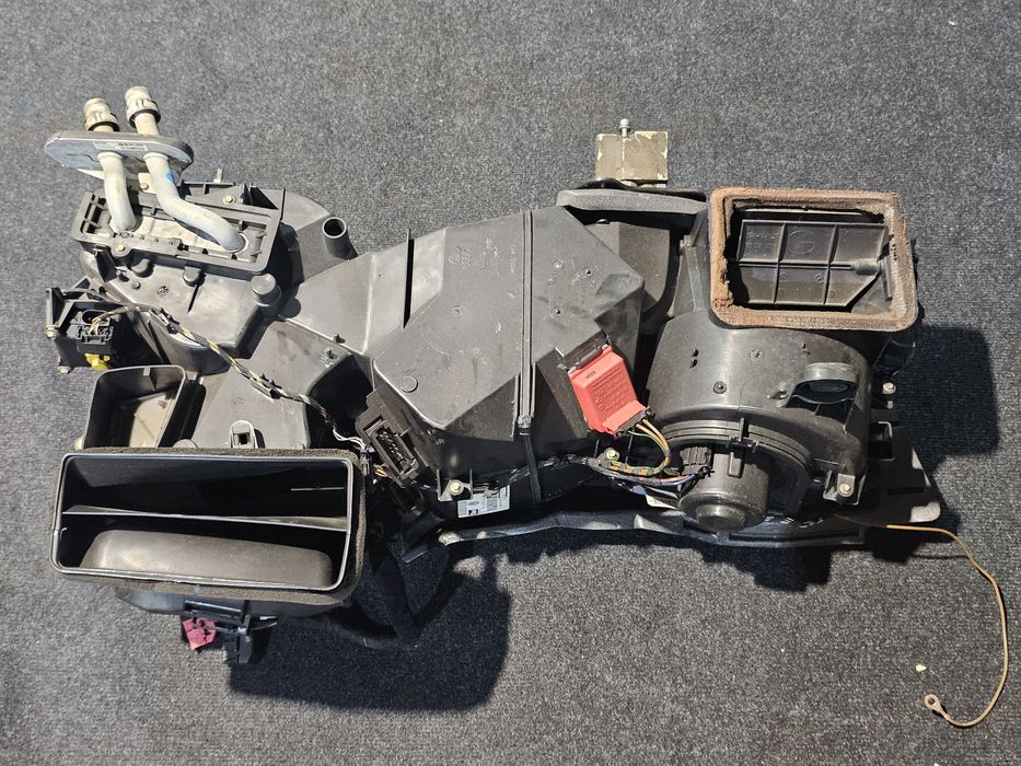 Aeroterma climatronic originala Volkswagen Golf 4 / Bora