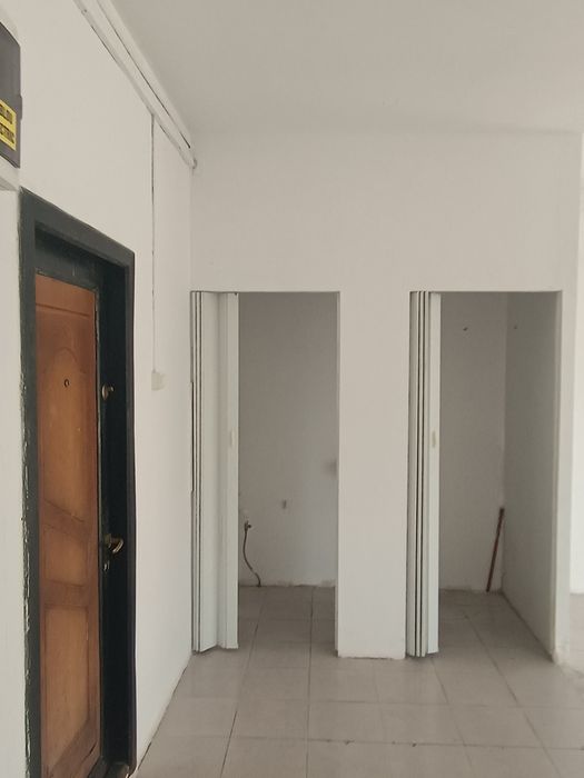 Parter, 36 mp,spațiu comercial ,zona Pavcom,Targoviste