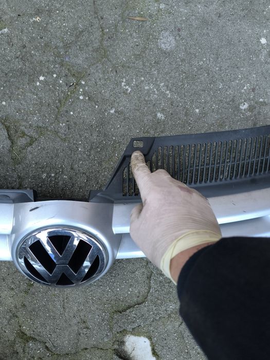 Grila bara fata Golf 5