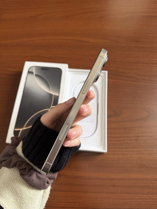 iPhone 16 Pro Max 256GB