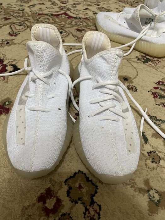 Продам дешево оригинал кроссовки