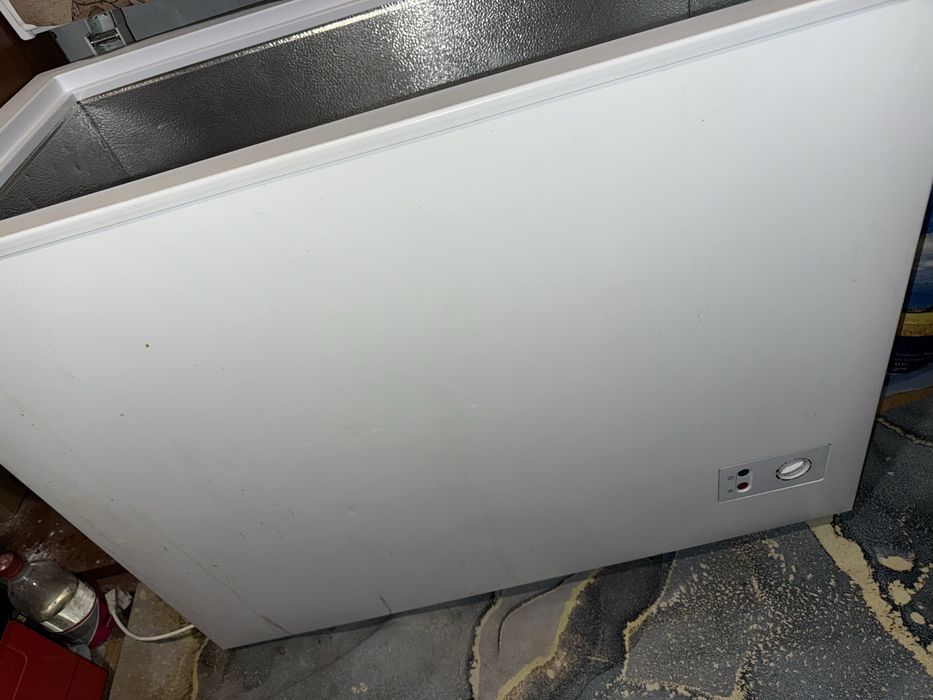 Морозильник Бирюса 240Л