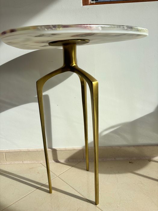 Маси от епоксидна смола с цветя