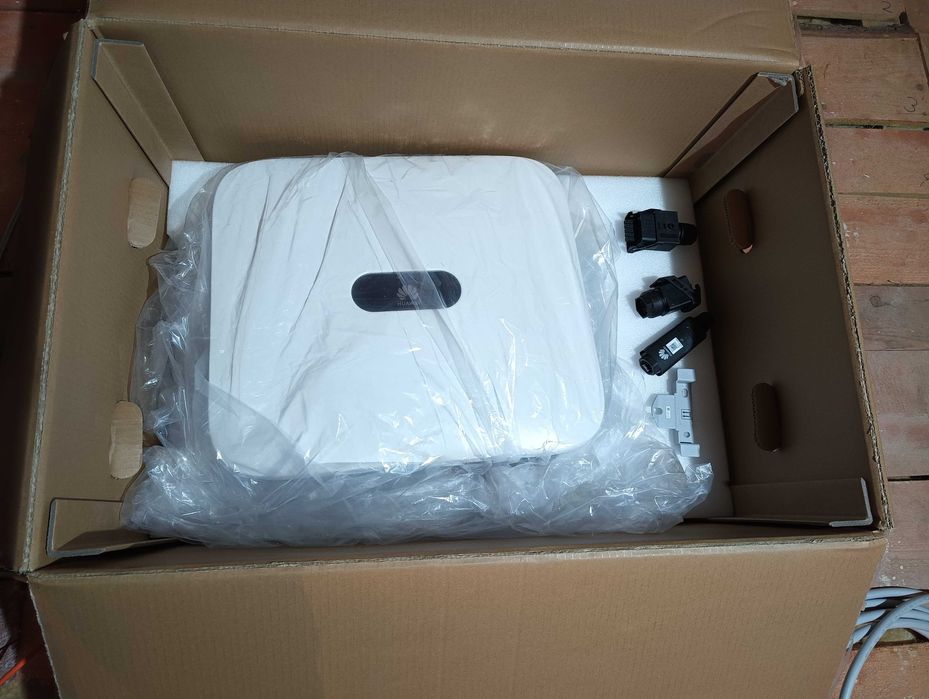 Invertor HUAWEI 6,3kw + SmartMeter HUAWEI, trifazat