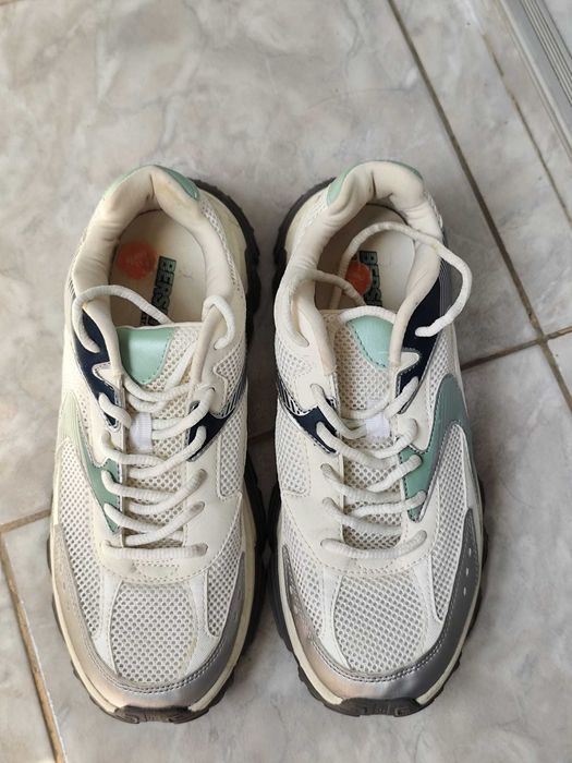 Adidași bărbati Bershka