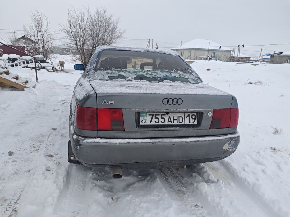 Продам Ауди с4 а6 монопрыск об 2