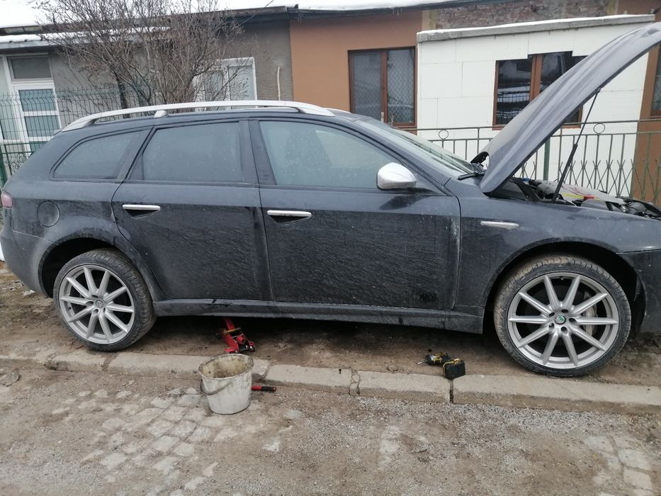 Алфа 159 2,4 200к.с. на части