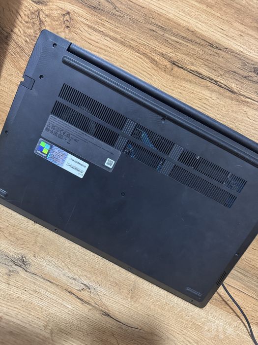 Noutbuk noutbook Lenovo sotiladi Core I7