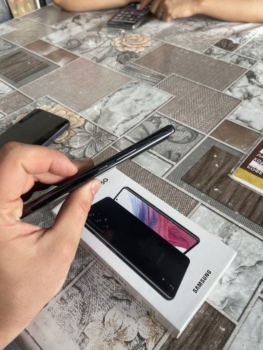 Samsung  A53      .