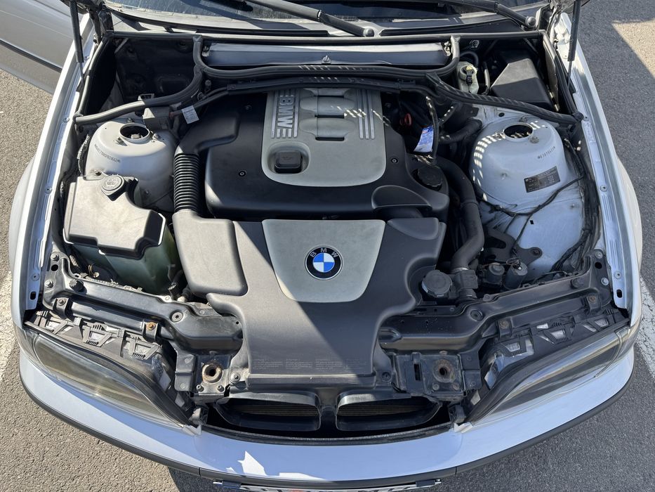 BMW E46 Seria 3 318d Touring 2004 - Break, 365,000 km, întreținut