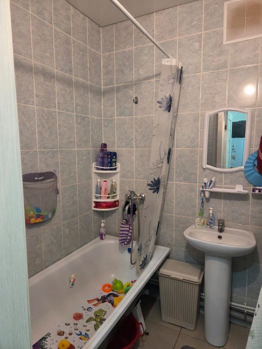 Продам 1к новостройку 42кв.