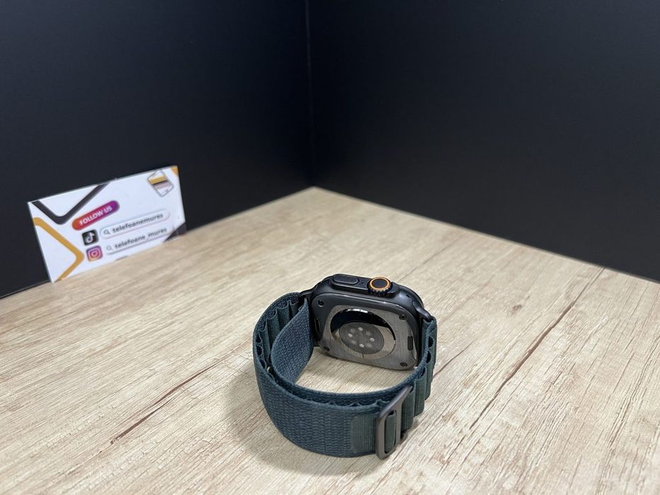 Apple Watch Ultra 2 49mm Black Titanium Case Dark Green Alpine Loop Se