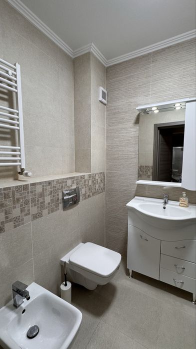 Chirie, Apartament cu 3 camere, Prima Nufarul