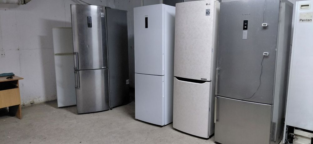 Холодильник рабочи