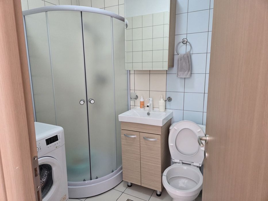 Inchiriez garsonieră 37 mp, Titan – Theodor Pallady, mobilată complet, centrală proprie
