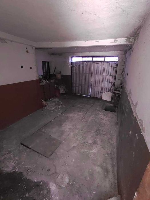 Продава се Къща в София, Център - 247 кв.м за 312 €/кв.м - Снимка #12