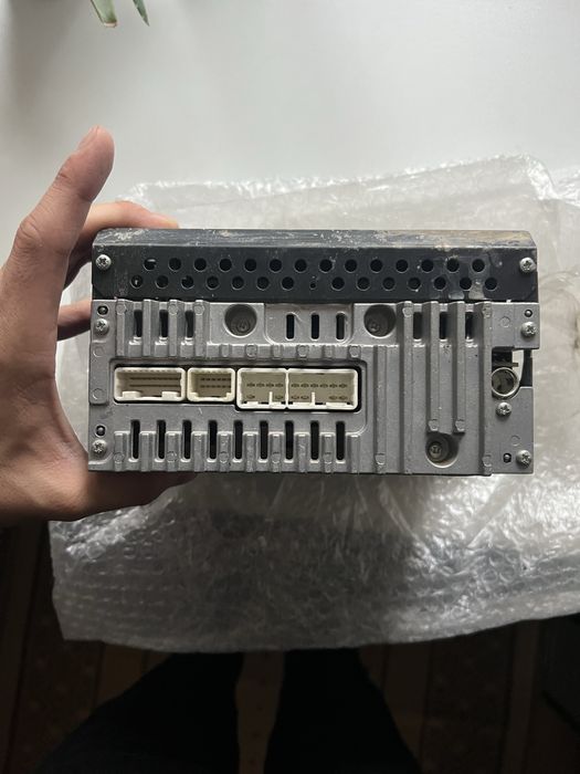 Продам магнитофон на камри 30/35