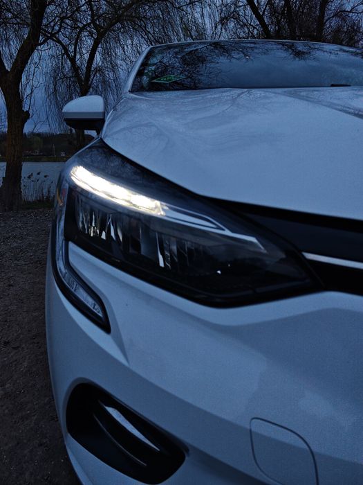 Renault clio 5 1.0 tce cu gaz pus de 200 km rar efectuat  impecabila !