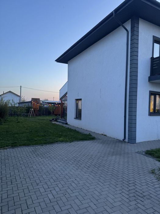 Vand casa gura calnaului