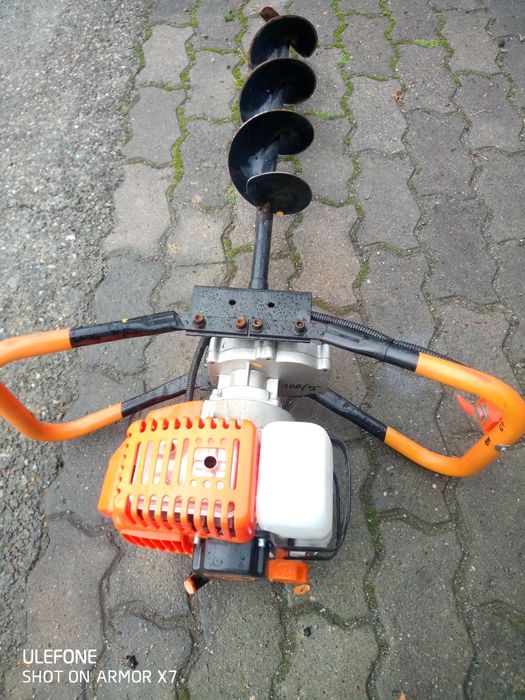 Vând Sfleder pământ burghiu moto burghiu  foreza gropi gard inchiriat