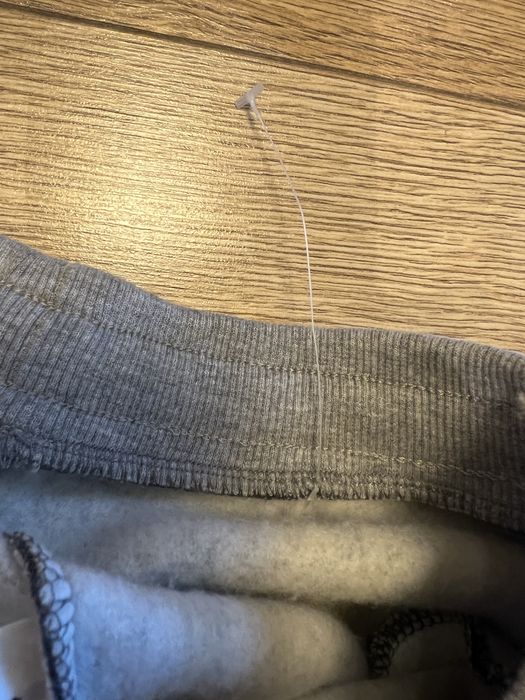 Нов вариран детски анцуг с два предби джоба, ластик и връзки, 140 р-р