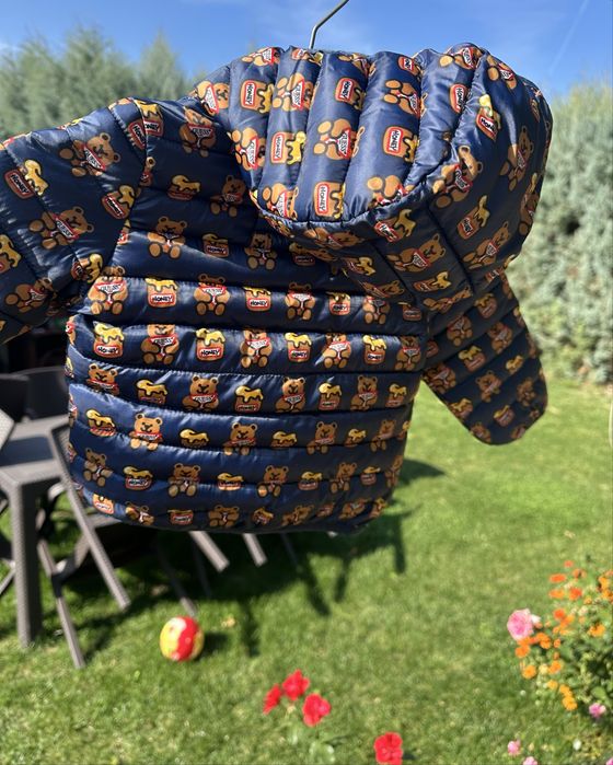 Бебешко преходно яке Guess